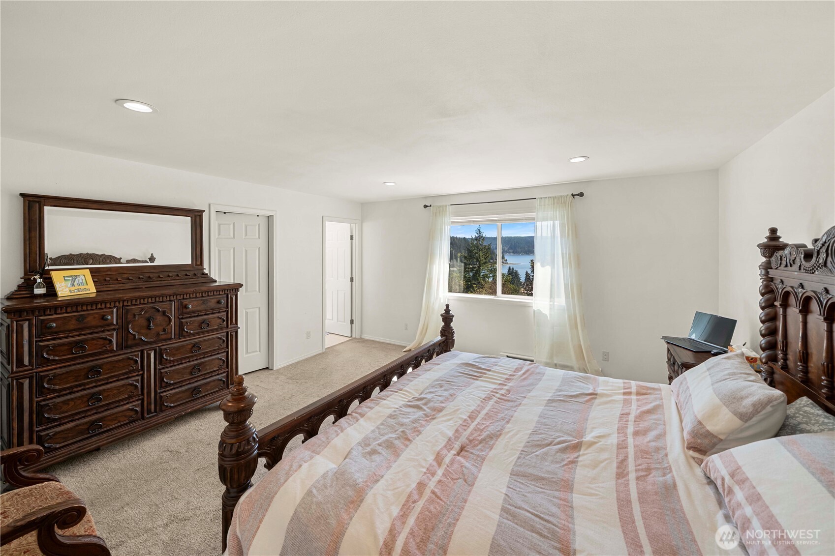 151 NE Myrlis Joy Drive , Tahuya, WA 98588