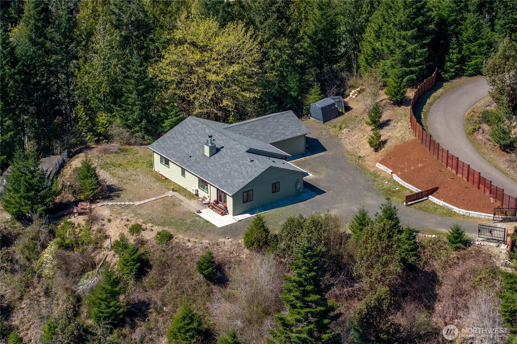 151 NE Myrlis Joy Drive , Tahuya, WA 98588