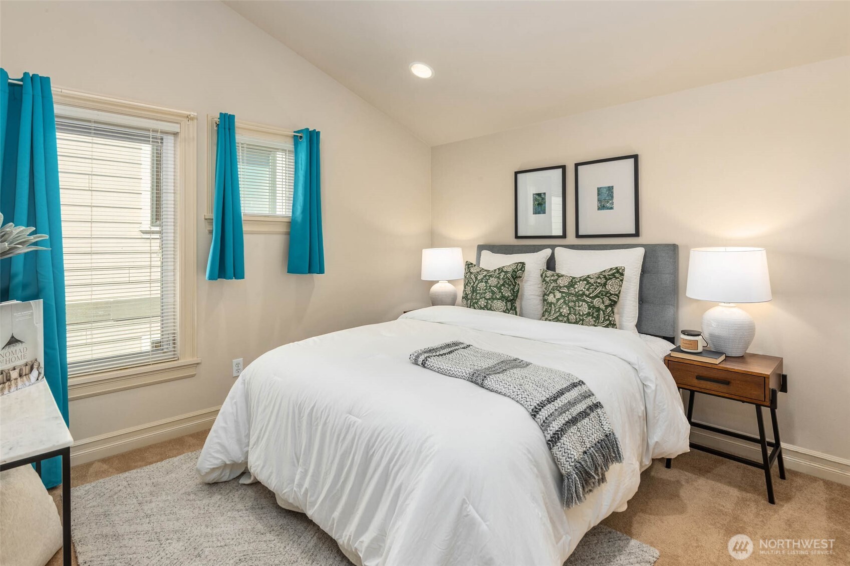 924 2nd Avenue W, Seattle, WA 98119