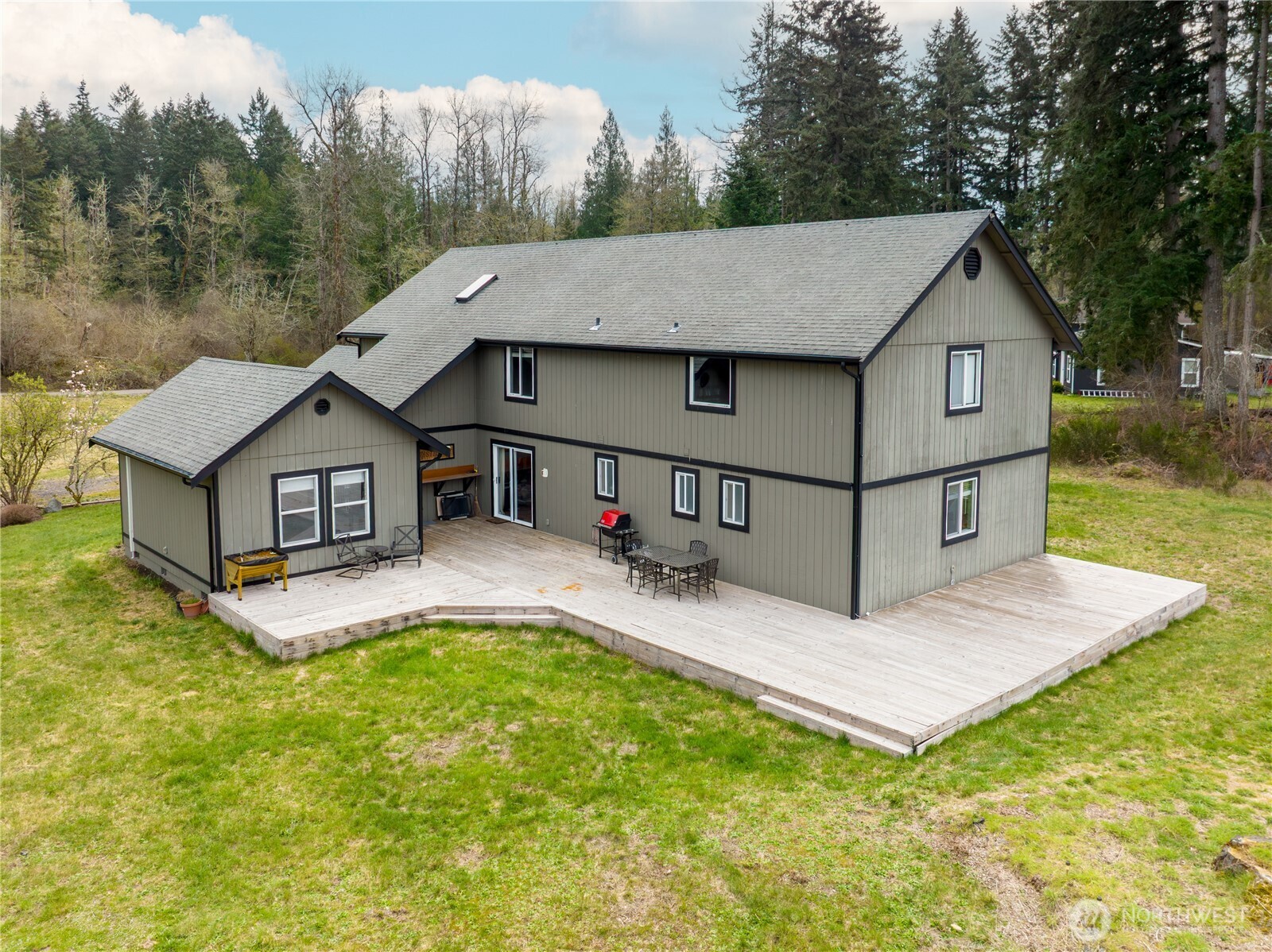 21118 26th Avenue E, Spanaway, WA 98387