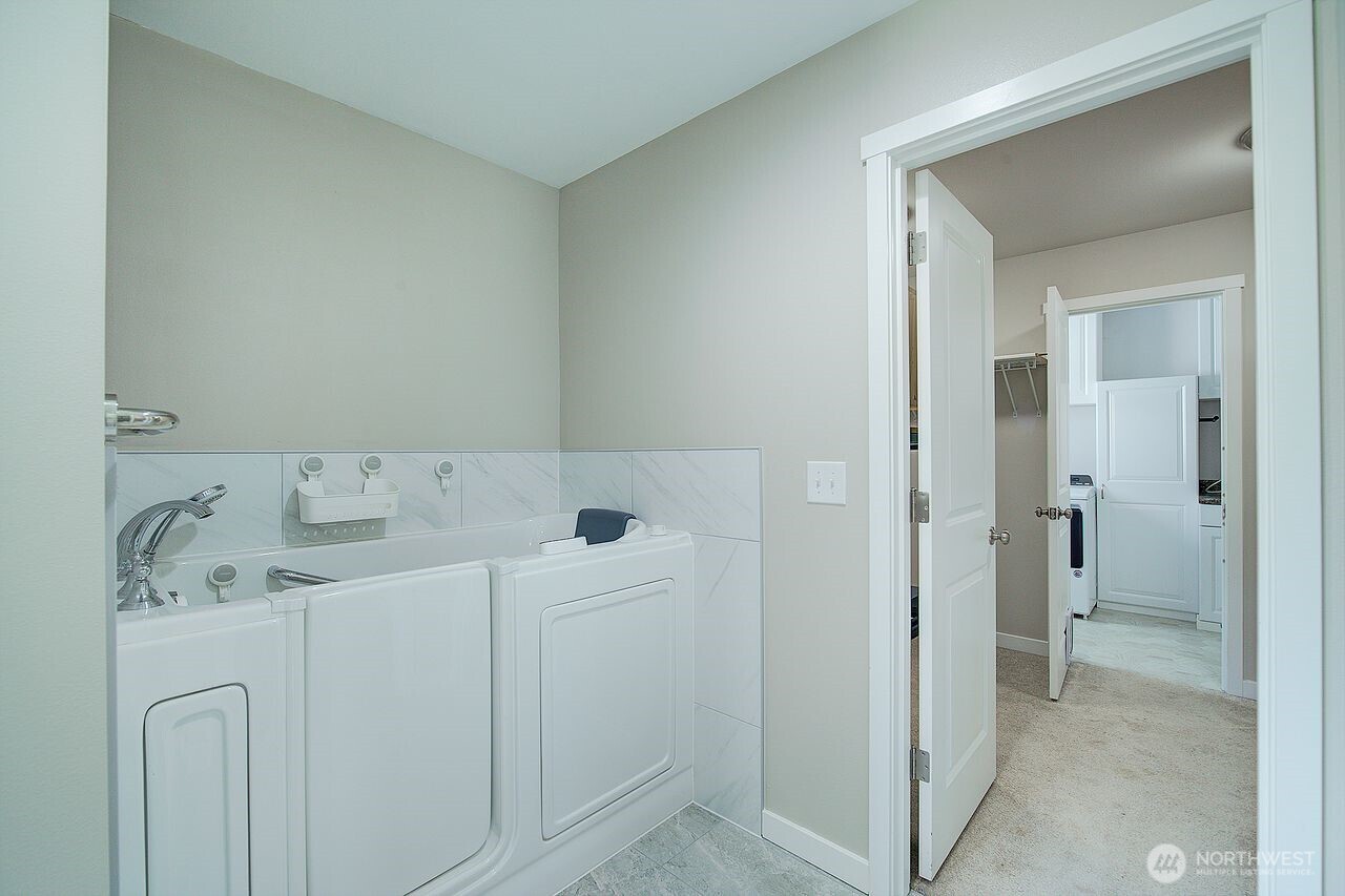 2520 176th Place NE, Marysville, WA 98271