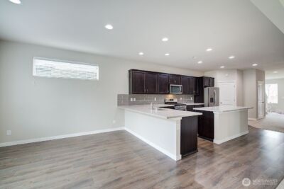 2520 176th Place NE, Marysville, WA 98271 - Photo 8