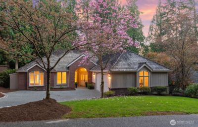 21819 NE 30th Place , Sammamish, WA 98074