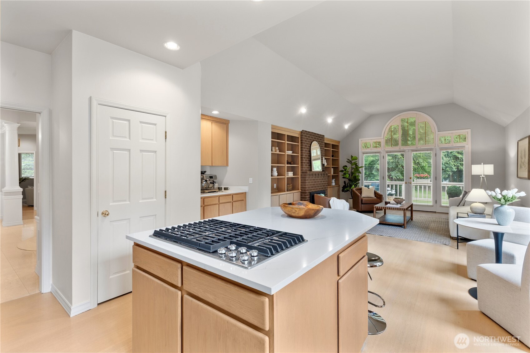 21819 NE 30th Place , Sammamish, WA 98074