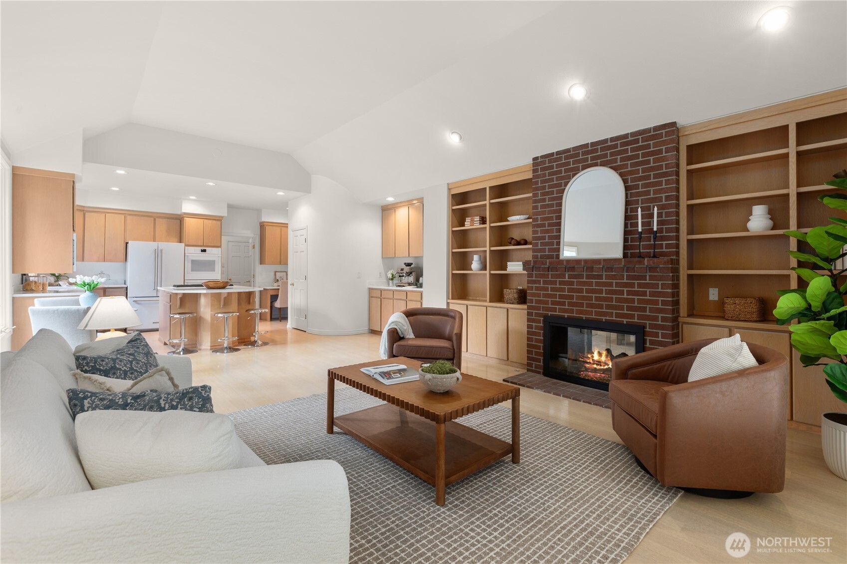 21819 NE 30th Place , Sammamish, WA 98074