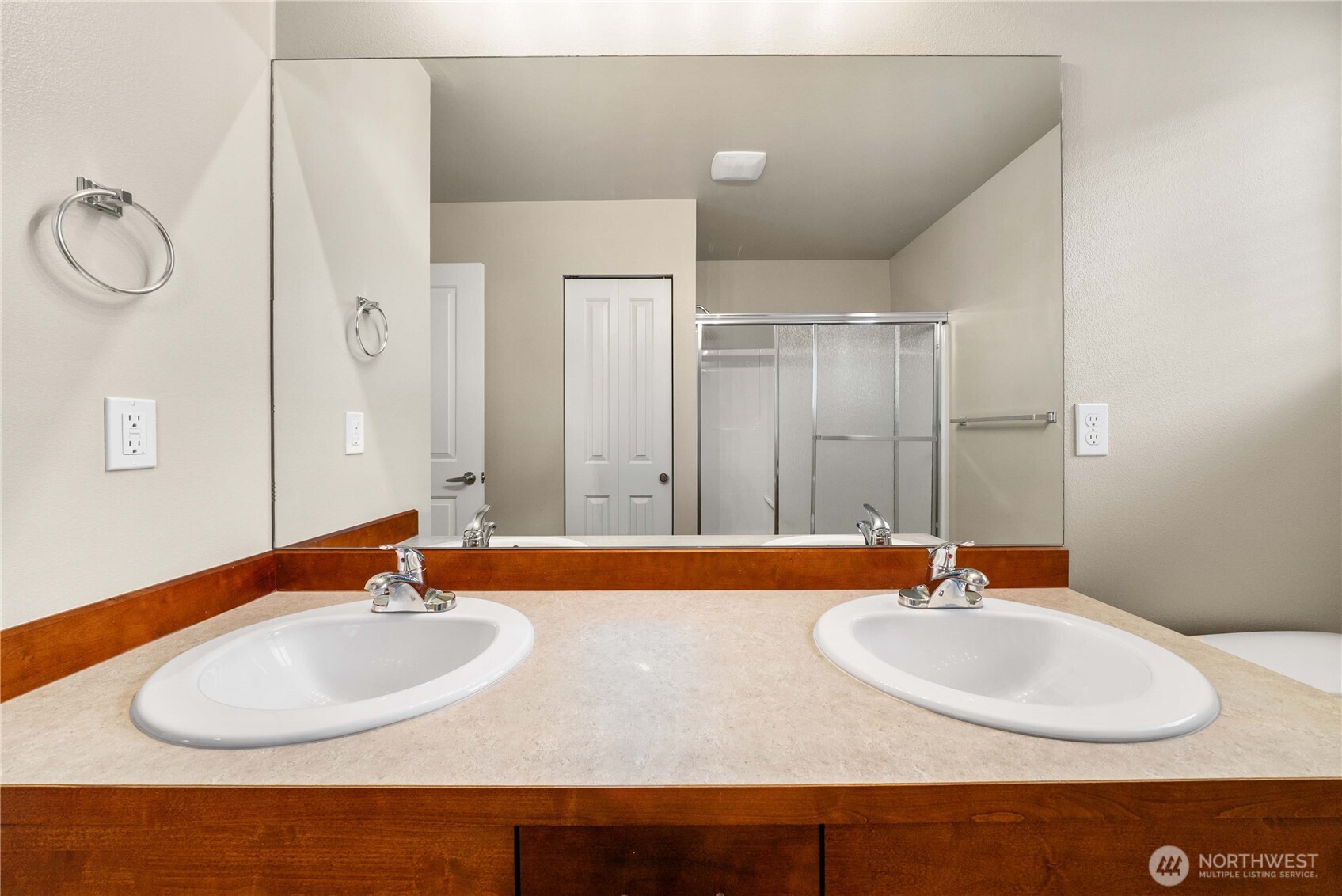 6225 Wesley Place SE, Auburn, WA 98092
