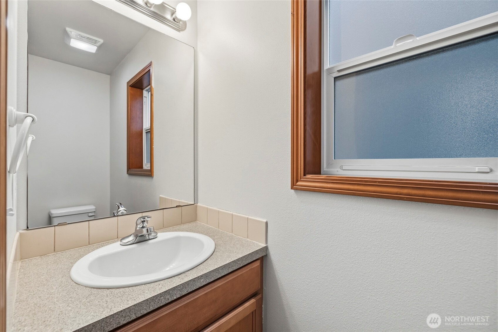 557 Neff Circle , Burlington, WA 98233