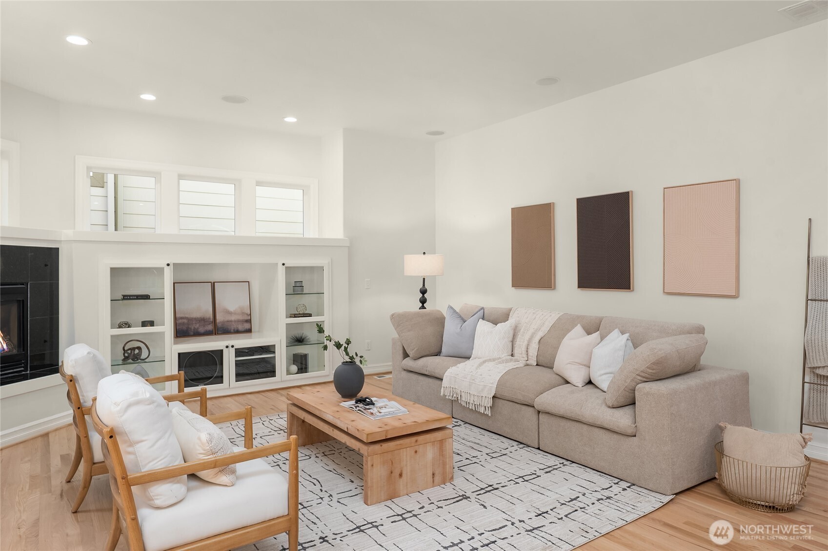 2455 30th Avenue NE, Issaquah, WA 98029