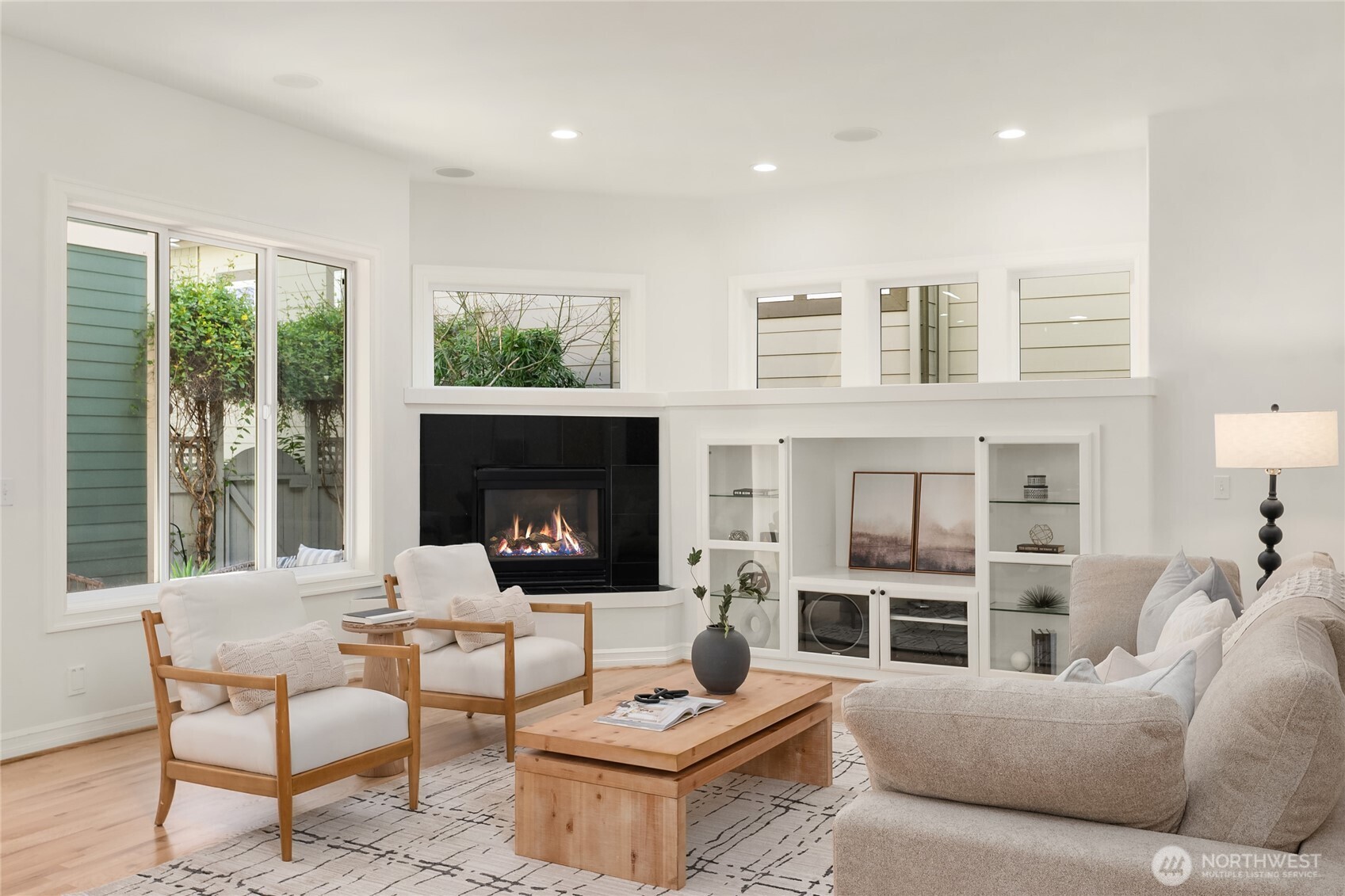 2455 30th Avenue NE, Issaquah, WA 98029