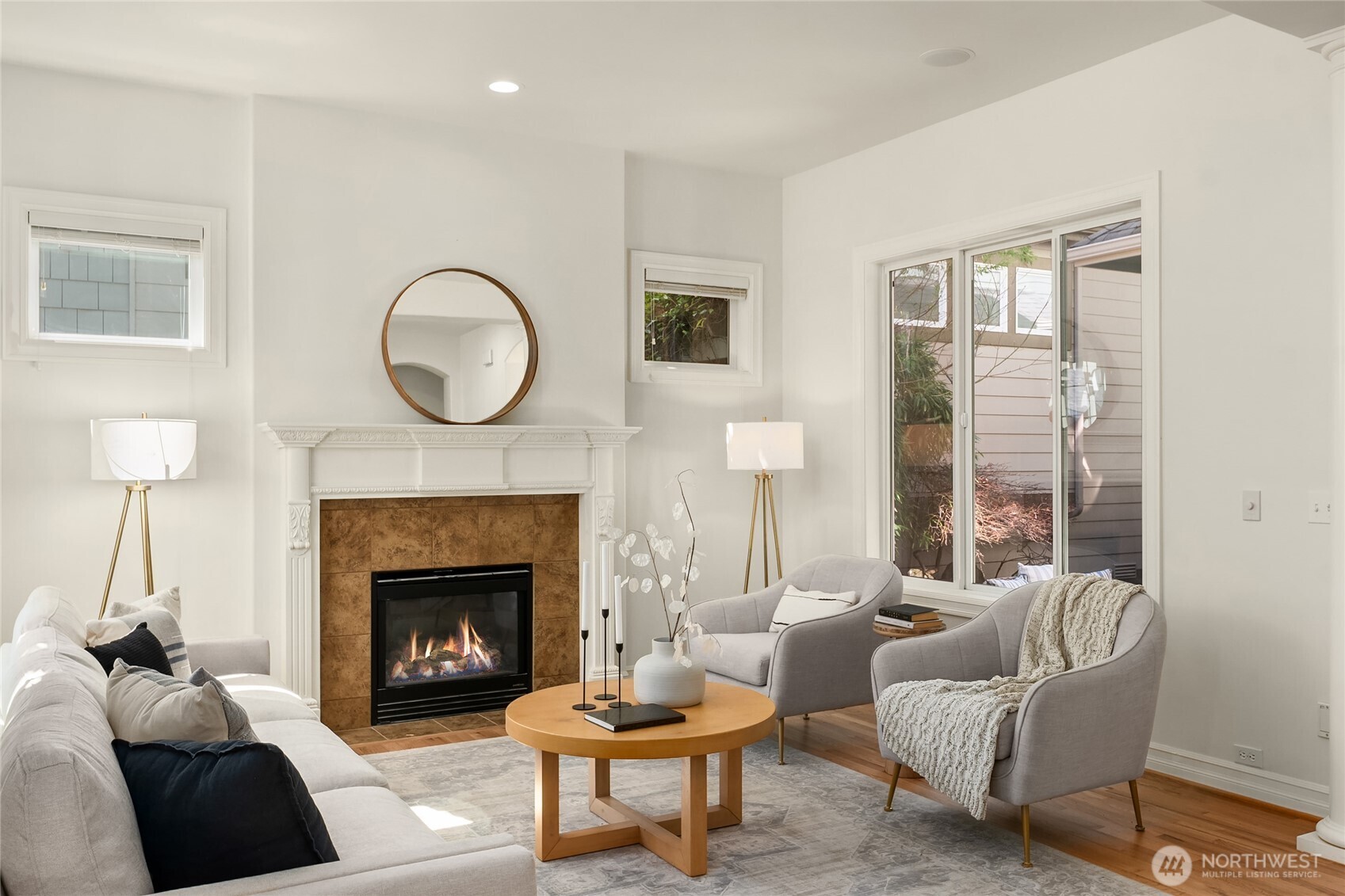 2455 30th Avenue NE, Issaquah, WA 98029