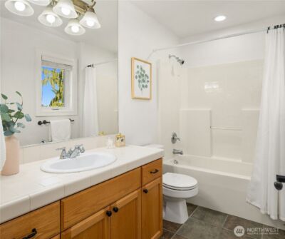 2455 30th Avenue NE, Issaquah, WA 98029 - Photo 37
