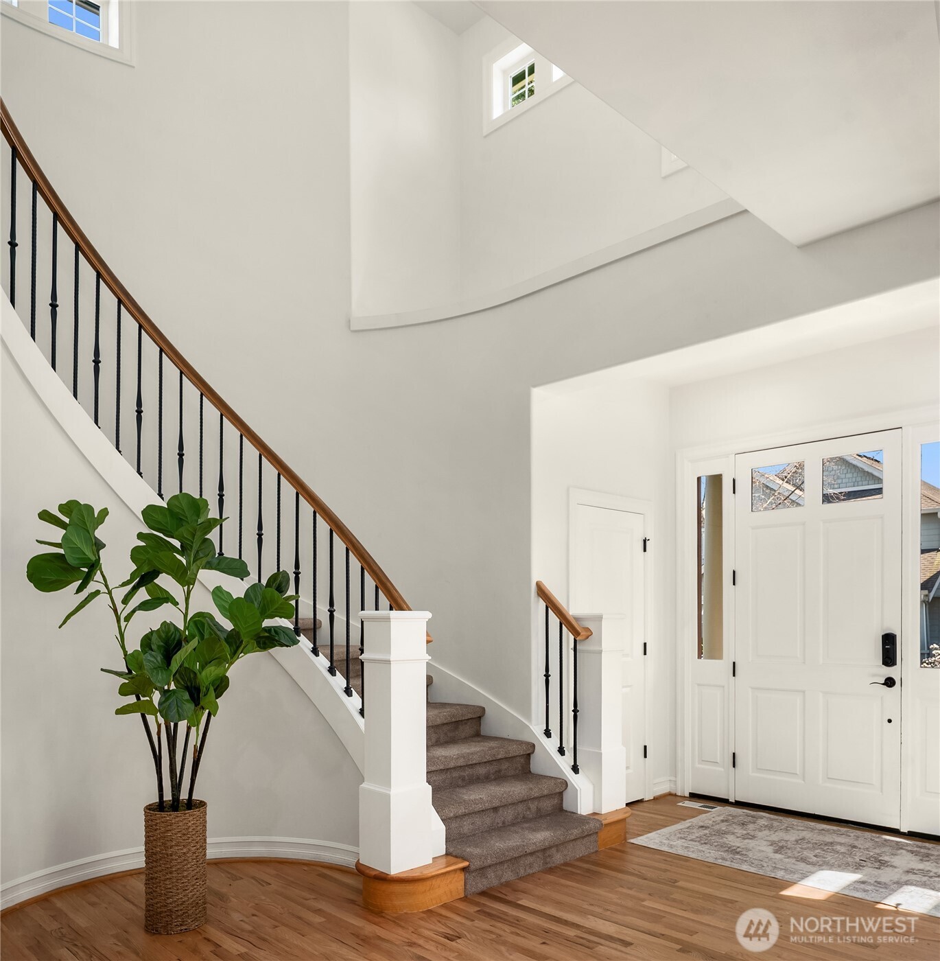 2455 30th Avenue NE, Issaquah, WA 98029