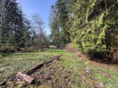 2211 Lindberg Road , Port Angeles, WA 98362