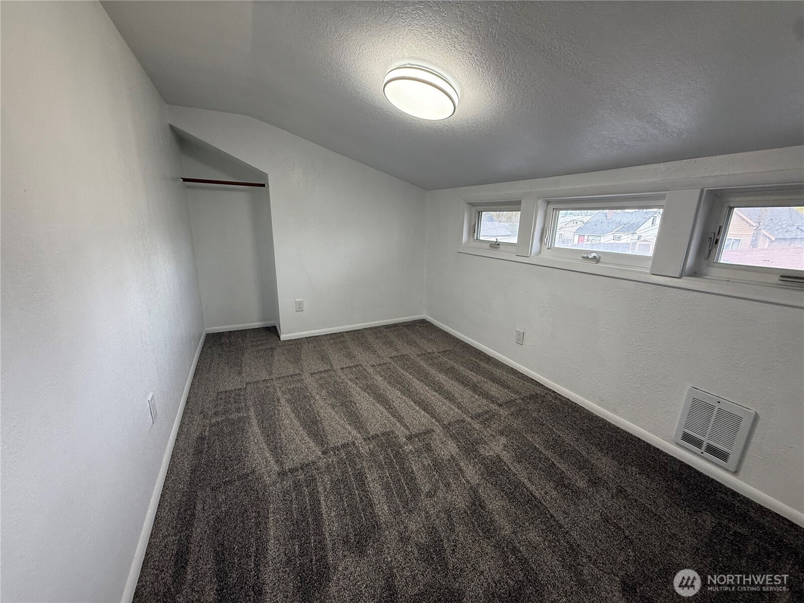 3617 S Cushman , Tacoma, WA 98418