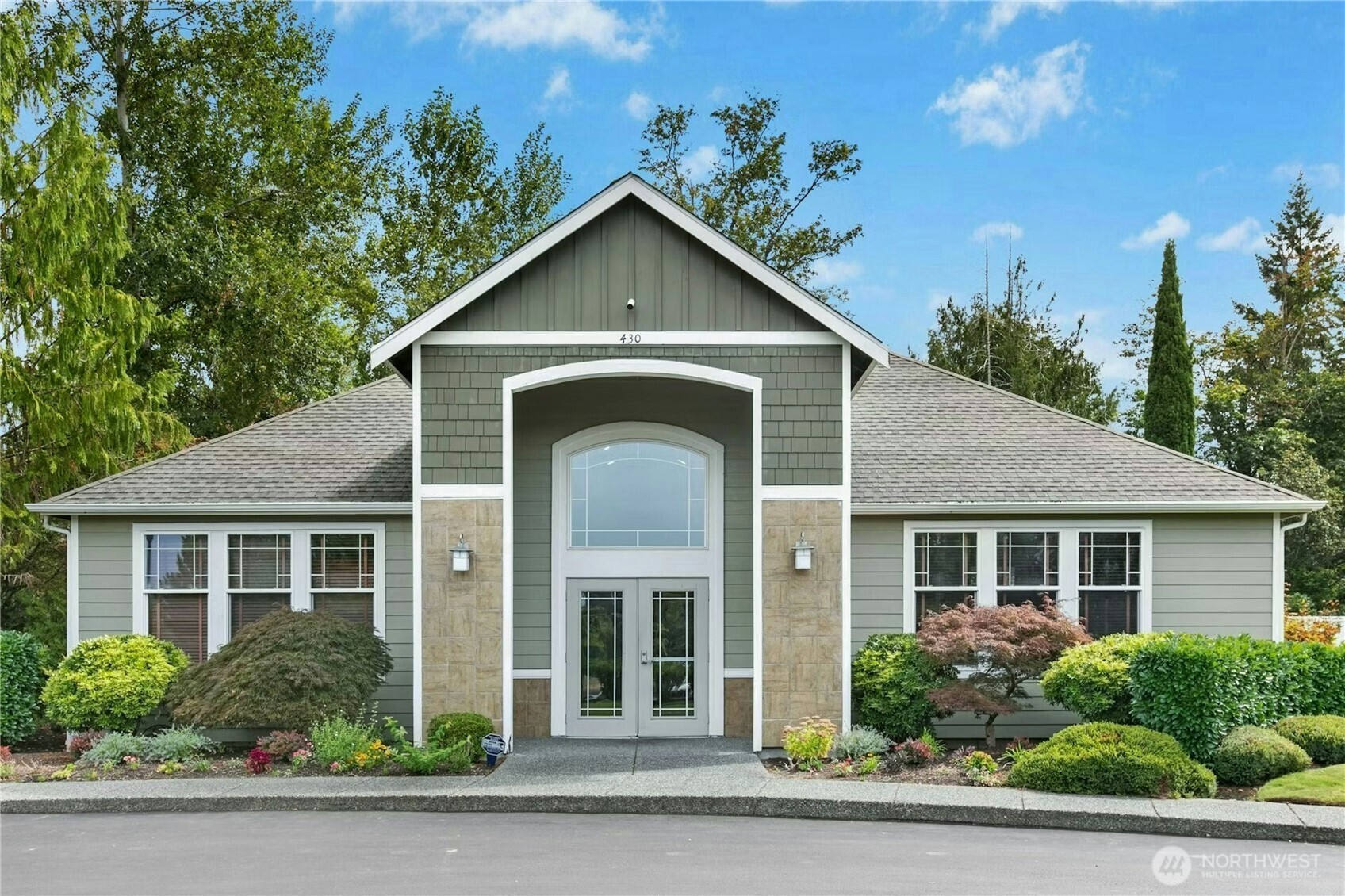 529 241st Lane SE, Sammamish, WA 98074