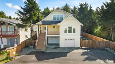 190 Ocean Shores Boulevard SW, Ocean Shores, WA 98569 - Photo 1