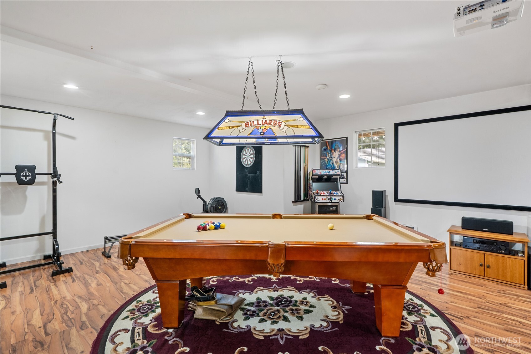 190 Ocean Shores Boulevard SW, Ocean Shores, WA 98569