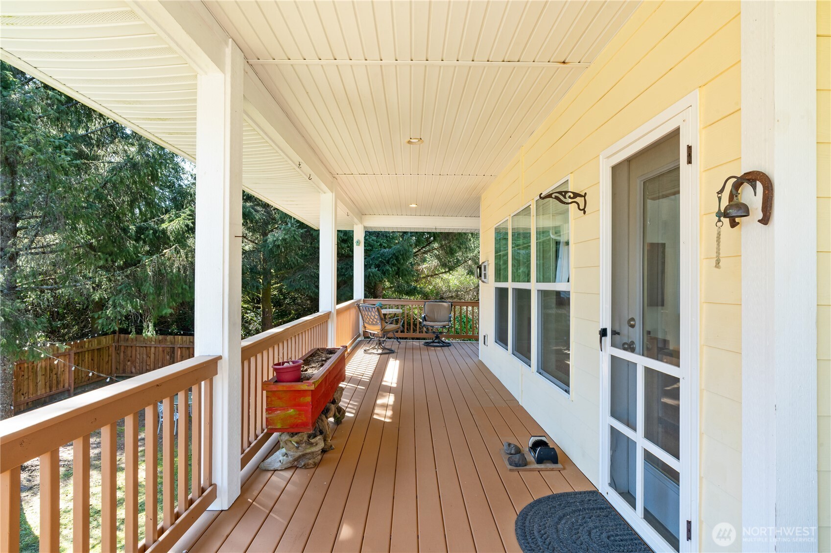 190 Ocean Shores Boulevard SW, Ocean Shores, WA 98569