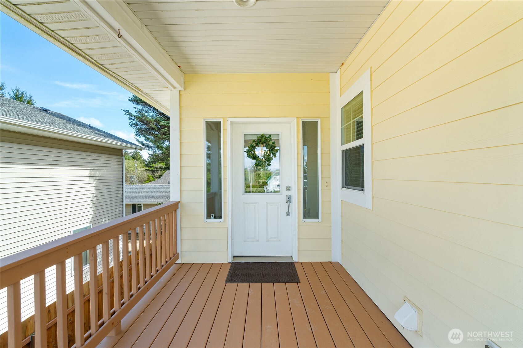 190 Ocean Shores Boulevard SW, Ocean Shores, WA 98569