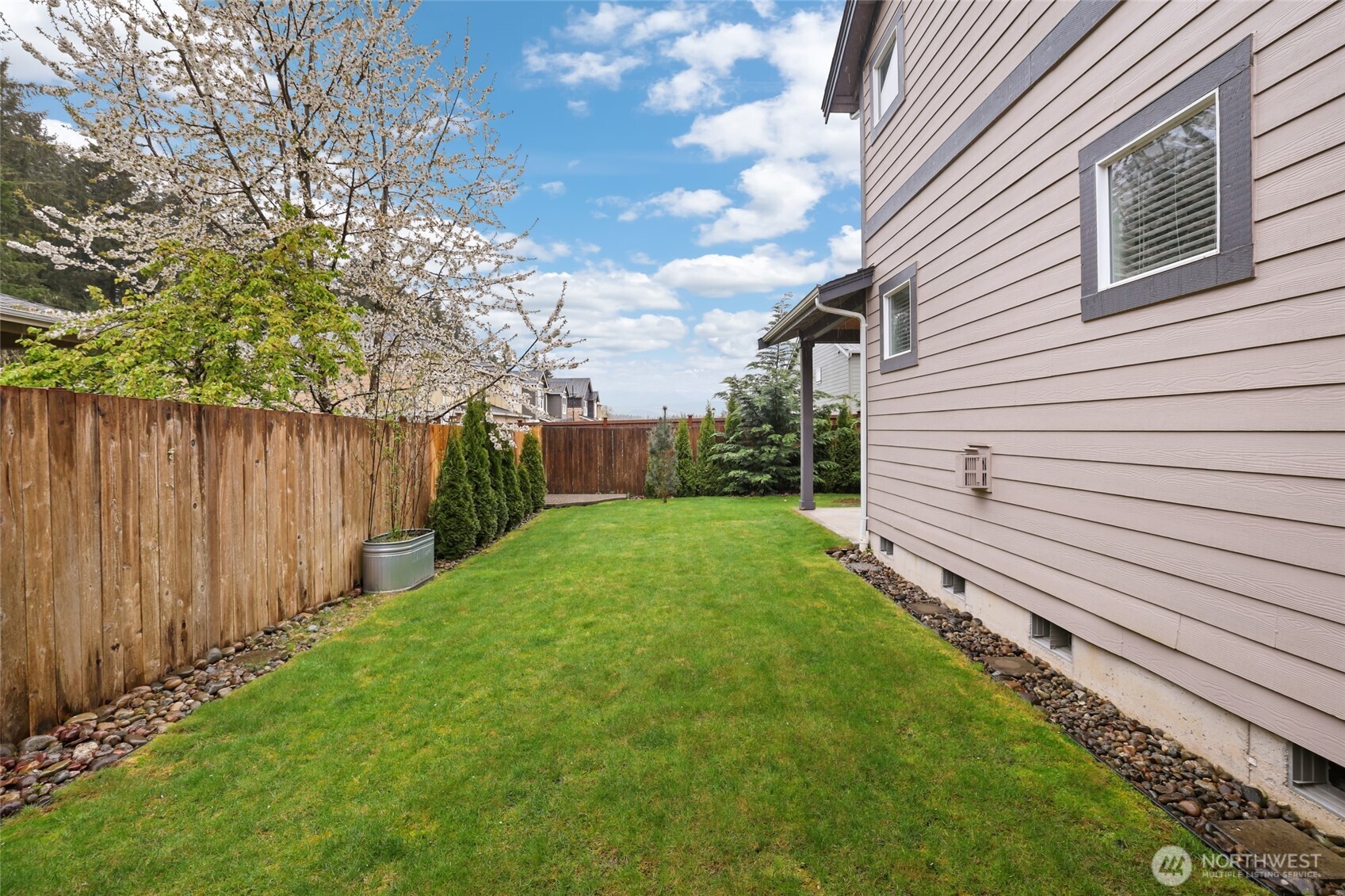3828 20th Avenue NE, Olympia, WA 98506