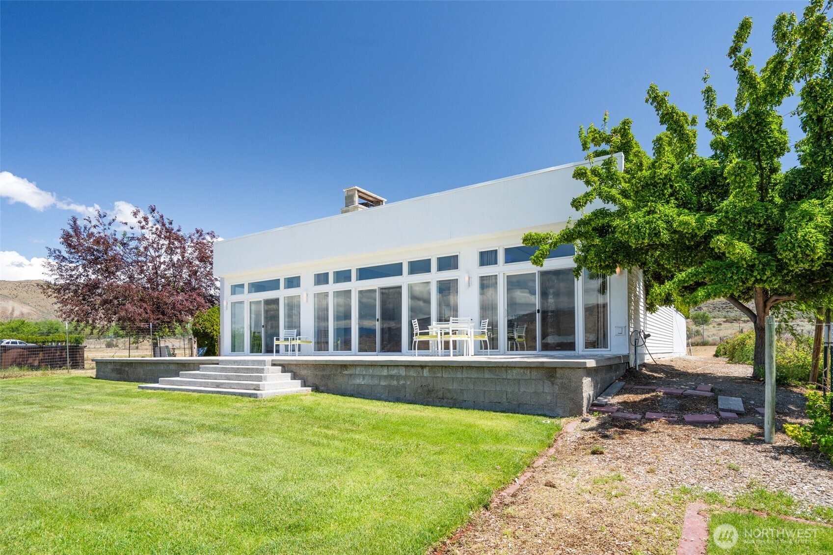 16 Westlund Drive , Oroville, WA 98844