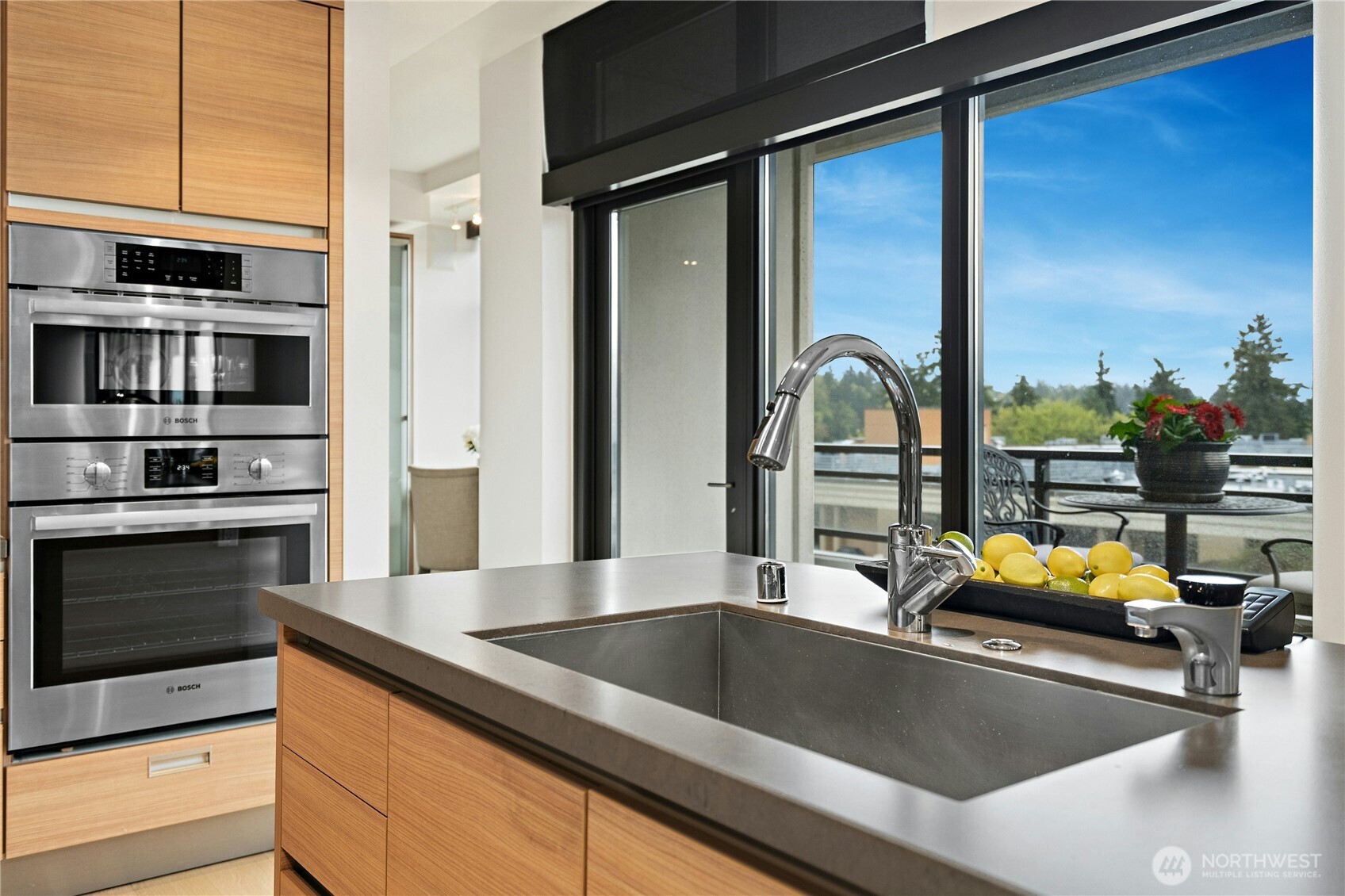 10000 Main Street #605, Bellevue, WA 98004