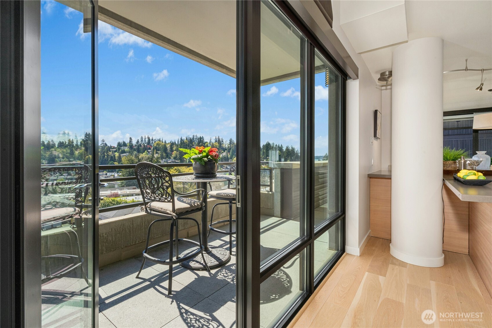 10000 Main Street #605, Bellevue, WA 98004