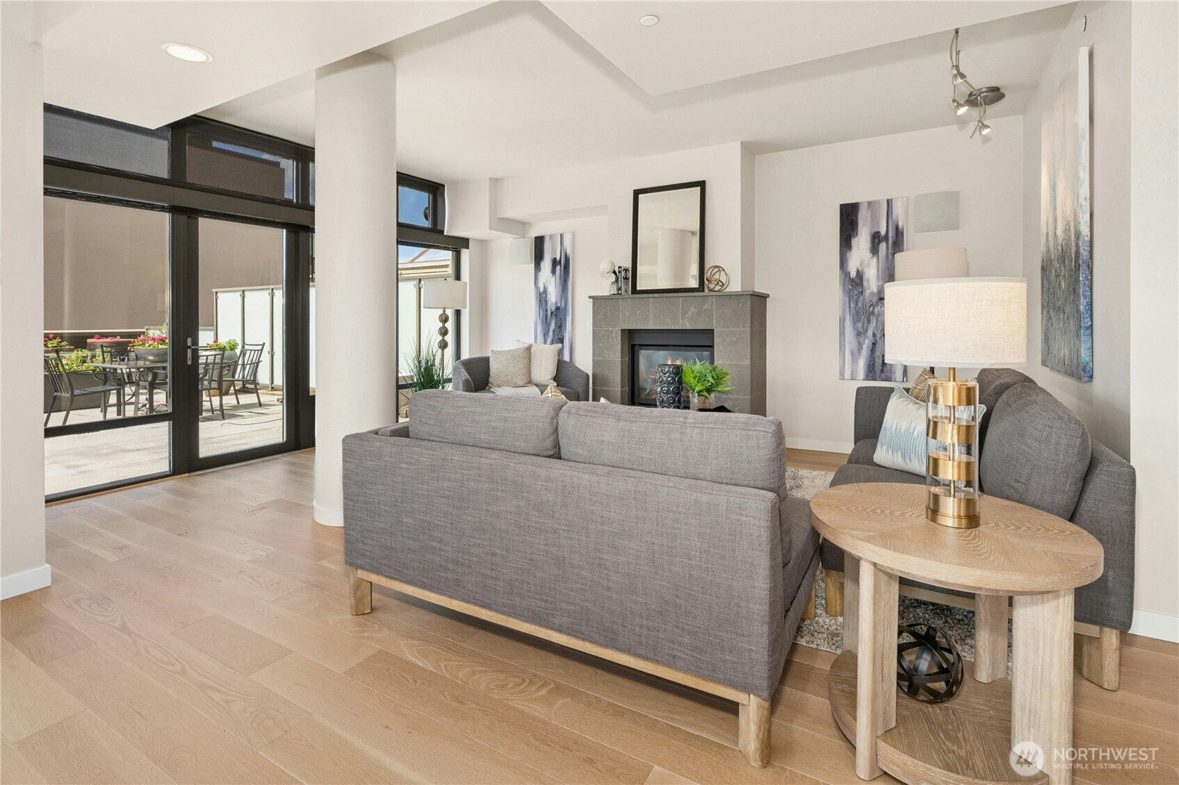 10000 Main Street #605, Bellevue, WA 98004
