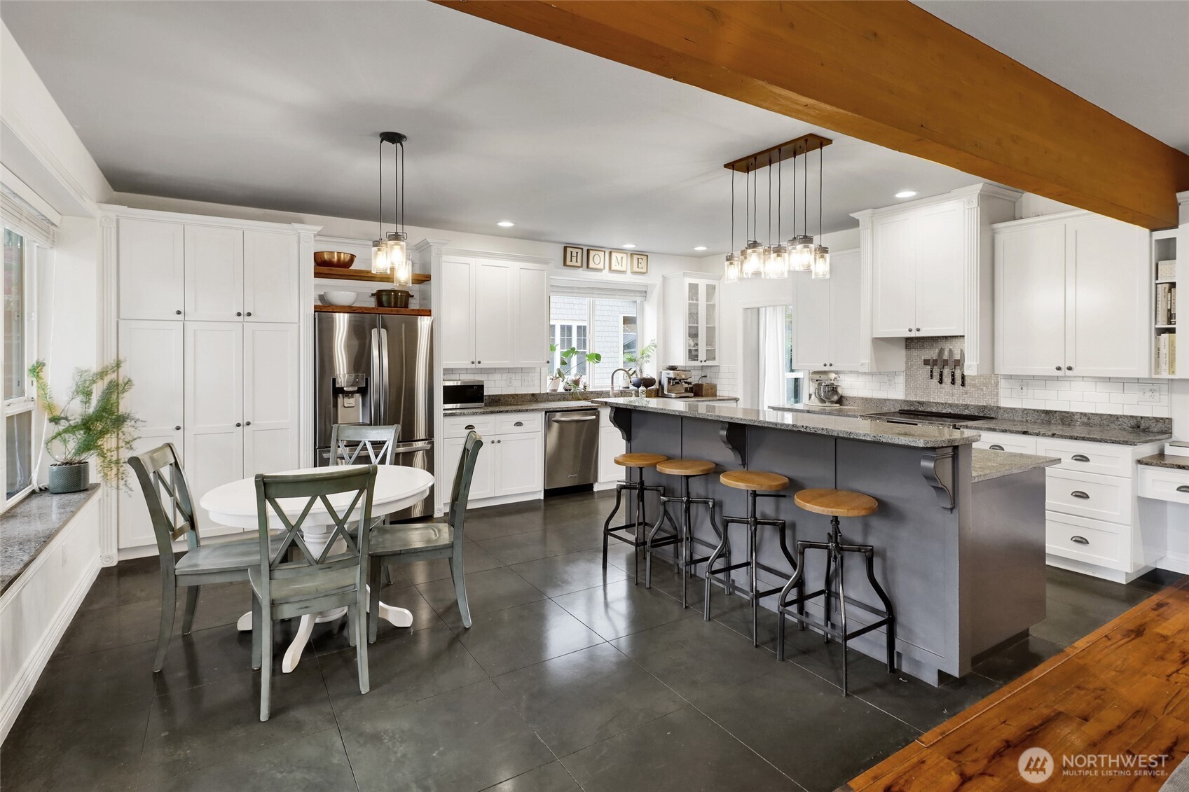 737 Sunrise Drive , Lynden, WA 98264