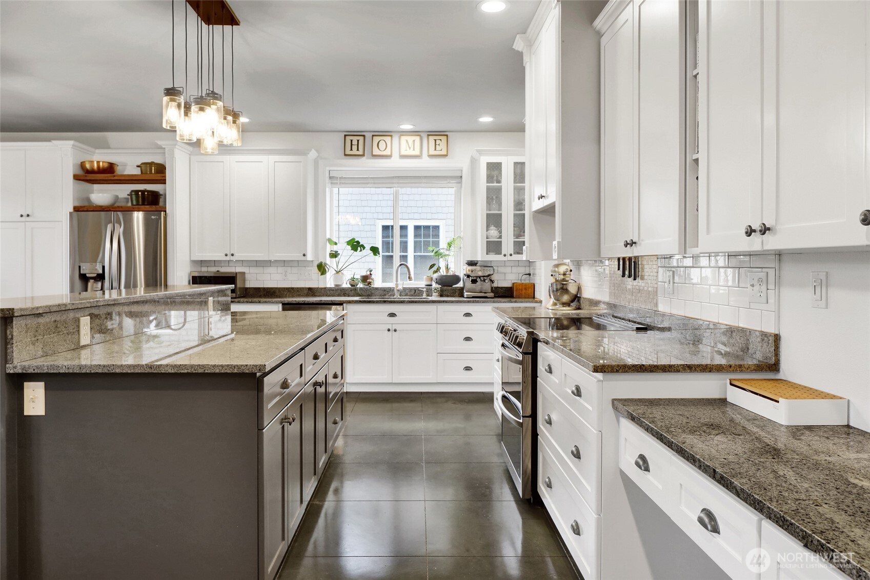 737 Sunrise Drive , Lynden, WA 98264