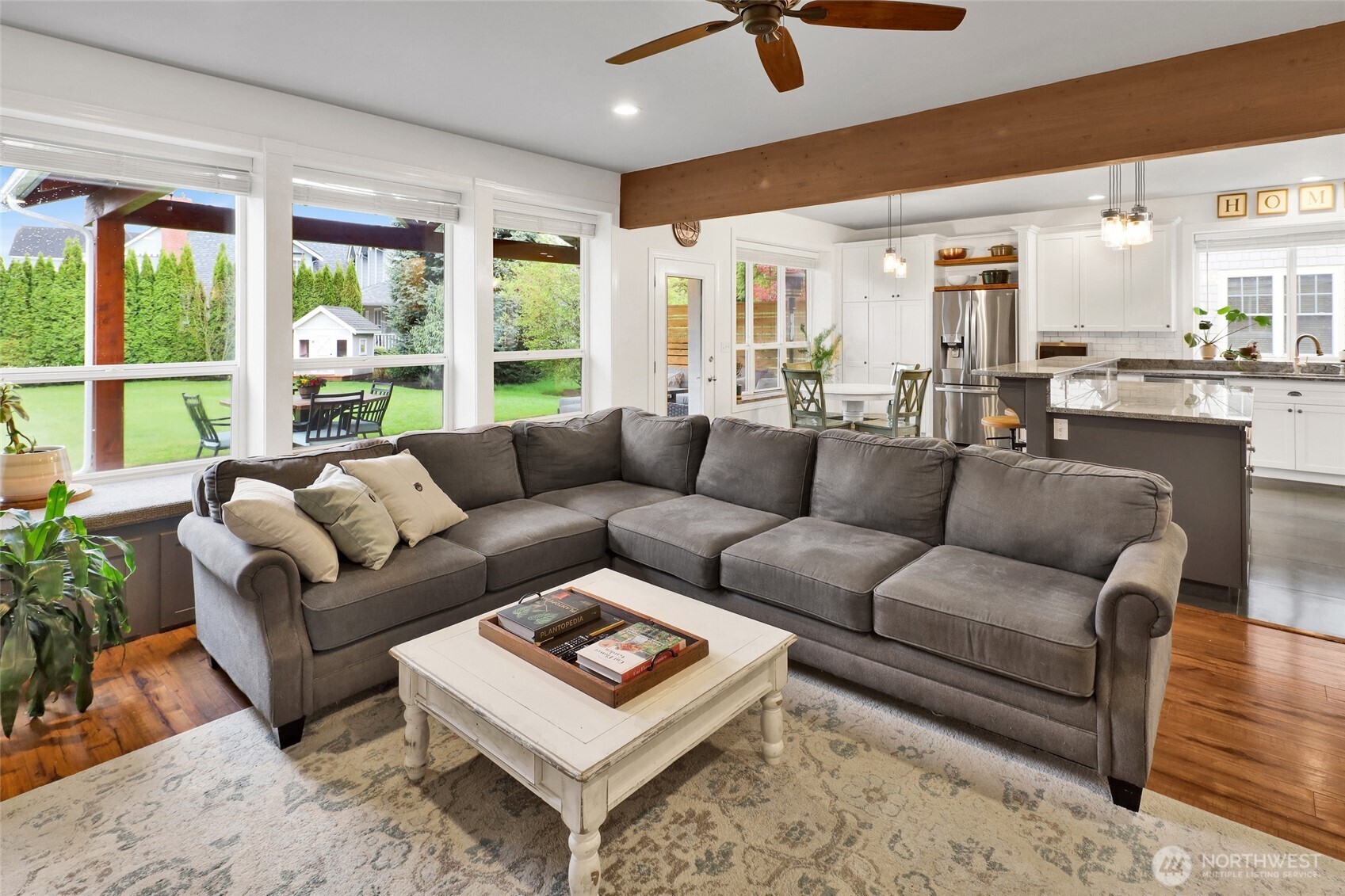 737 Sunrise Drive , Lynden, WA 98264