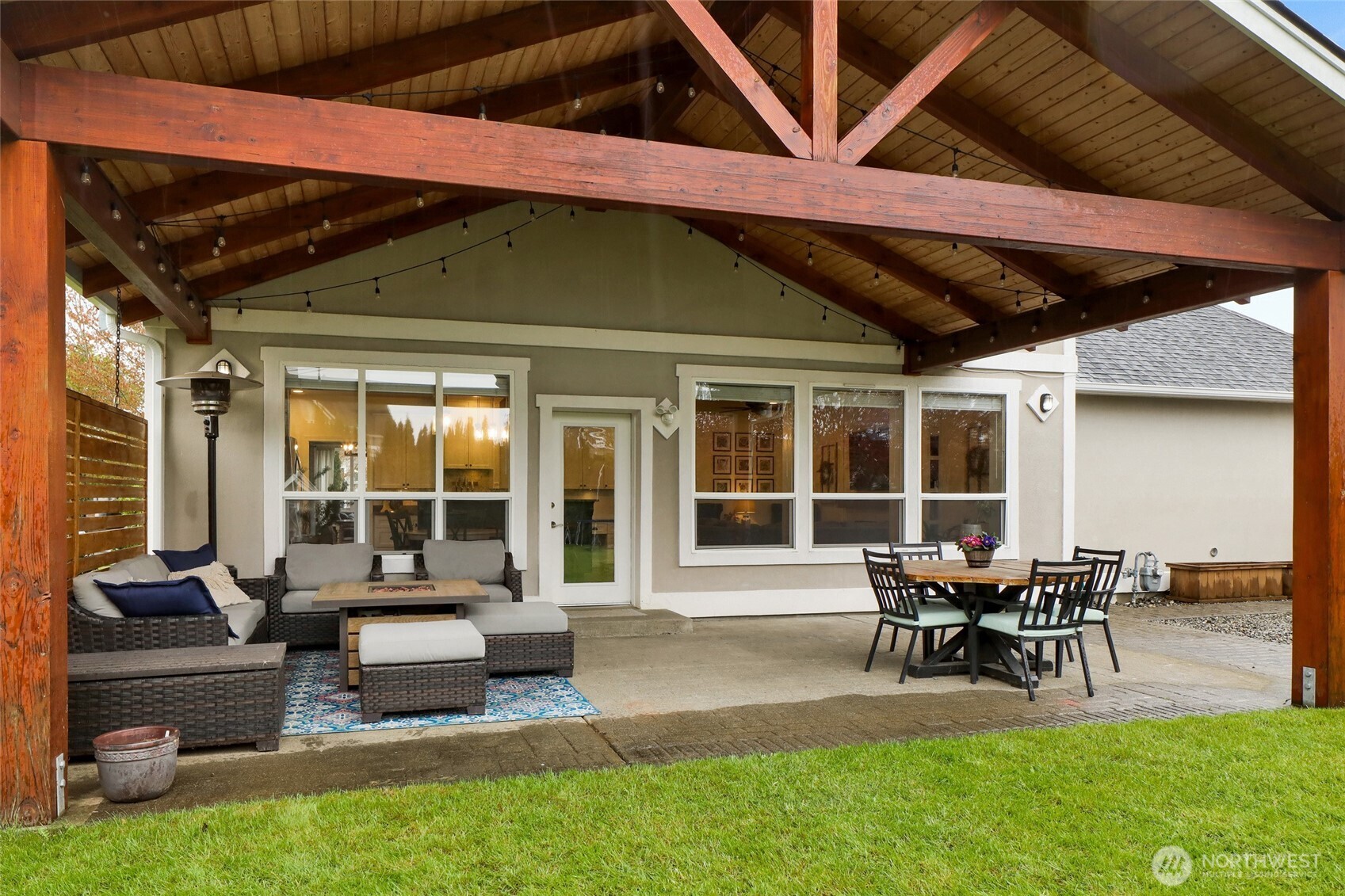 737 Sunrise Drive , Lynden, WA 98264