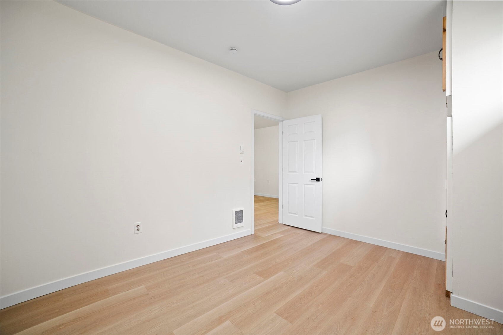 777 NE Camano Drive , Camano Island, WA 98282