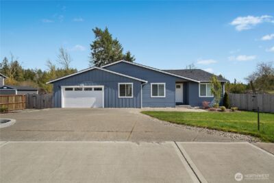 903 Cody Street SE, Rainier, WA 98576
