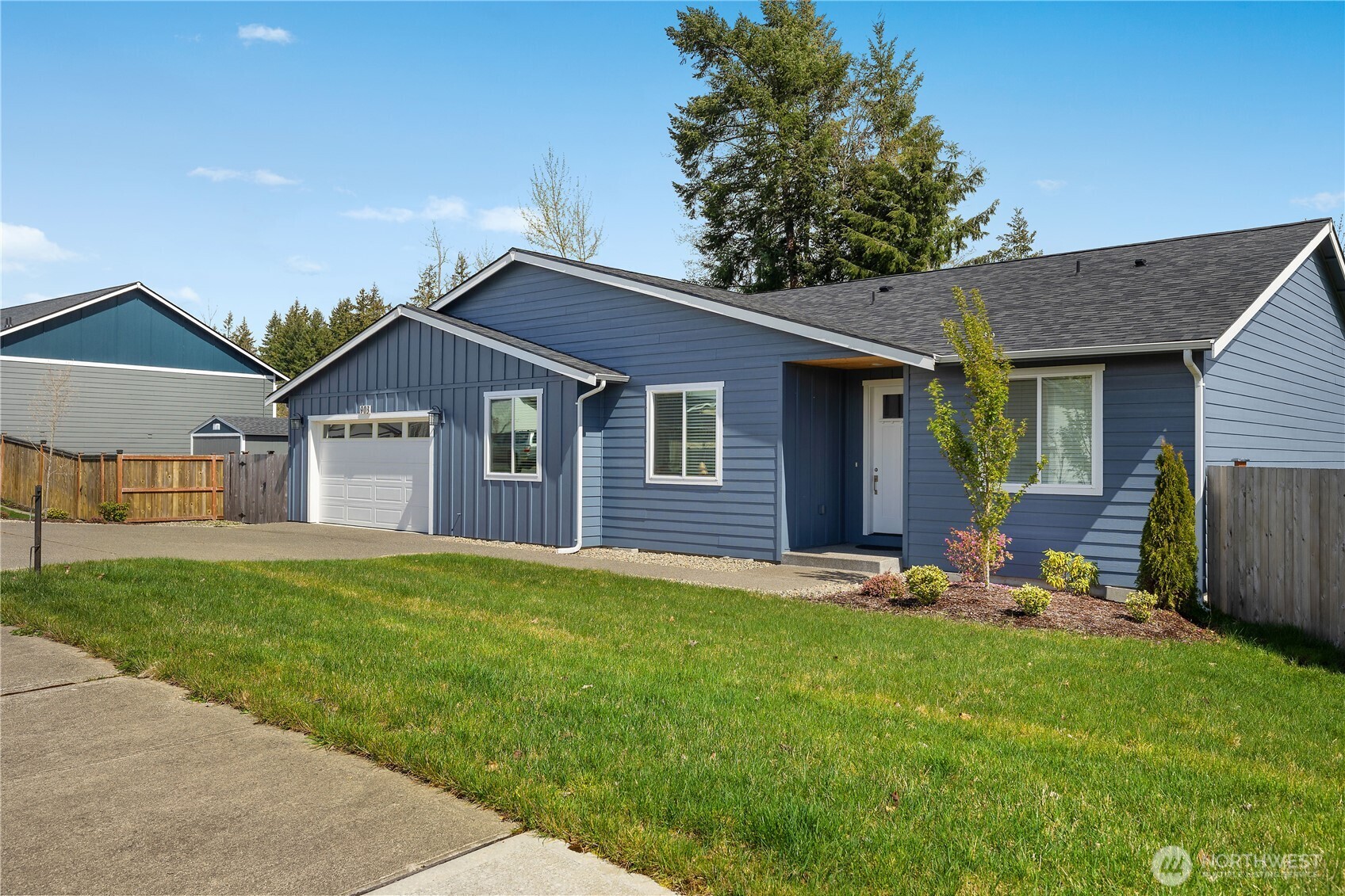 903 Cody Street SE, Rainier, WA 98576