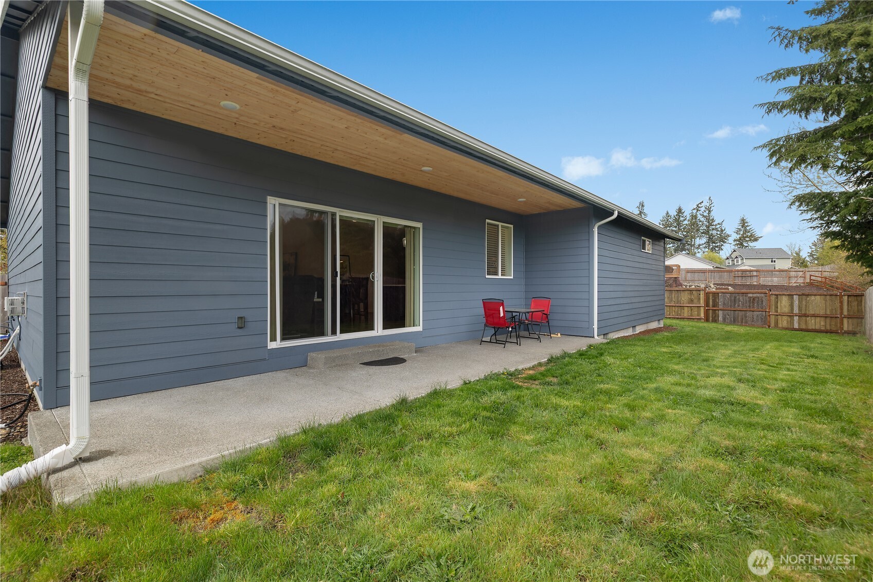 903 Cody Street SE, Rainier, WA 98576