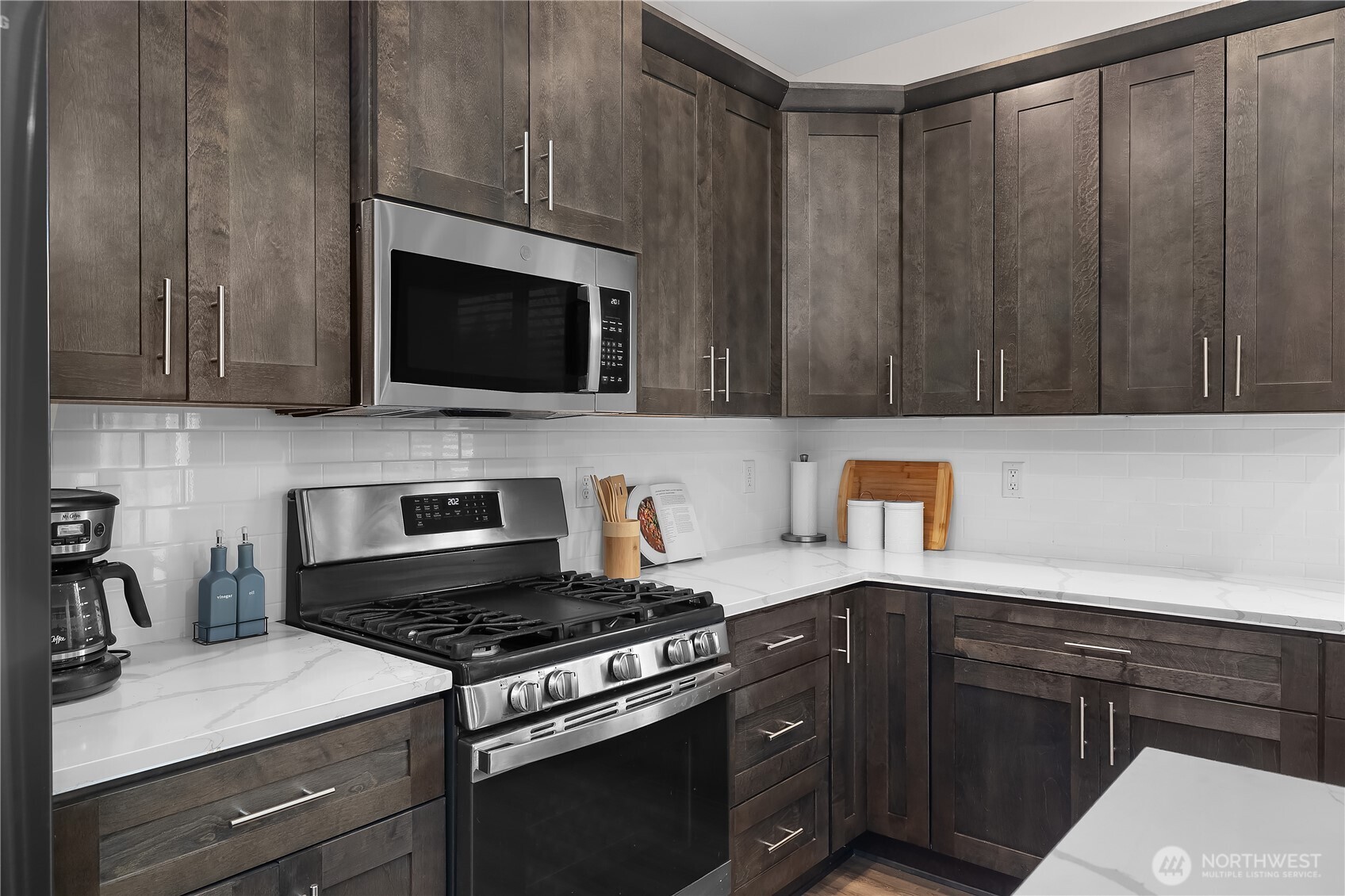 903 Cody Street SE, Rainier, WA 98576