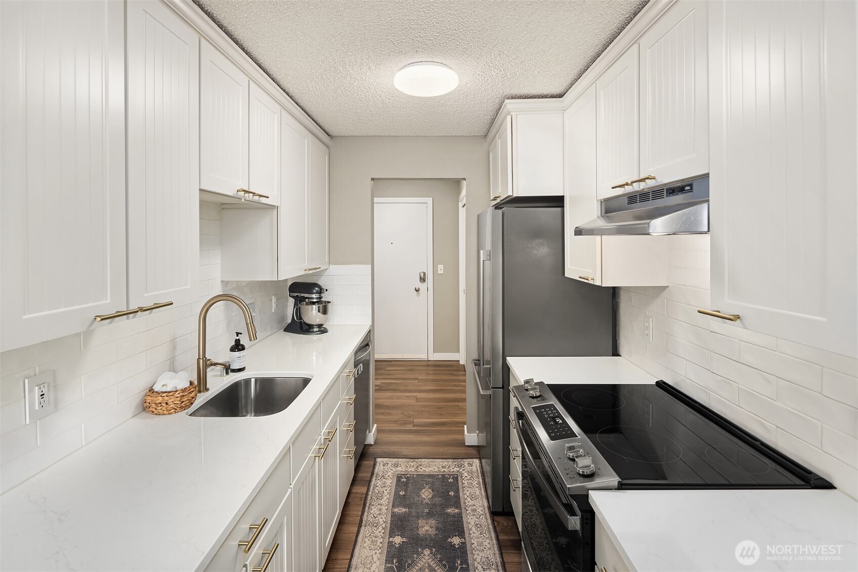 5501 11th Avenue NW #204, Seattle, WA 98107
