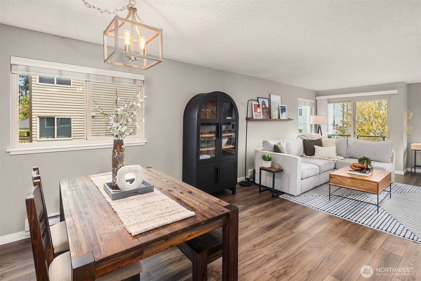 5501 11th Avenue NW #204, Seattle, WA 98107