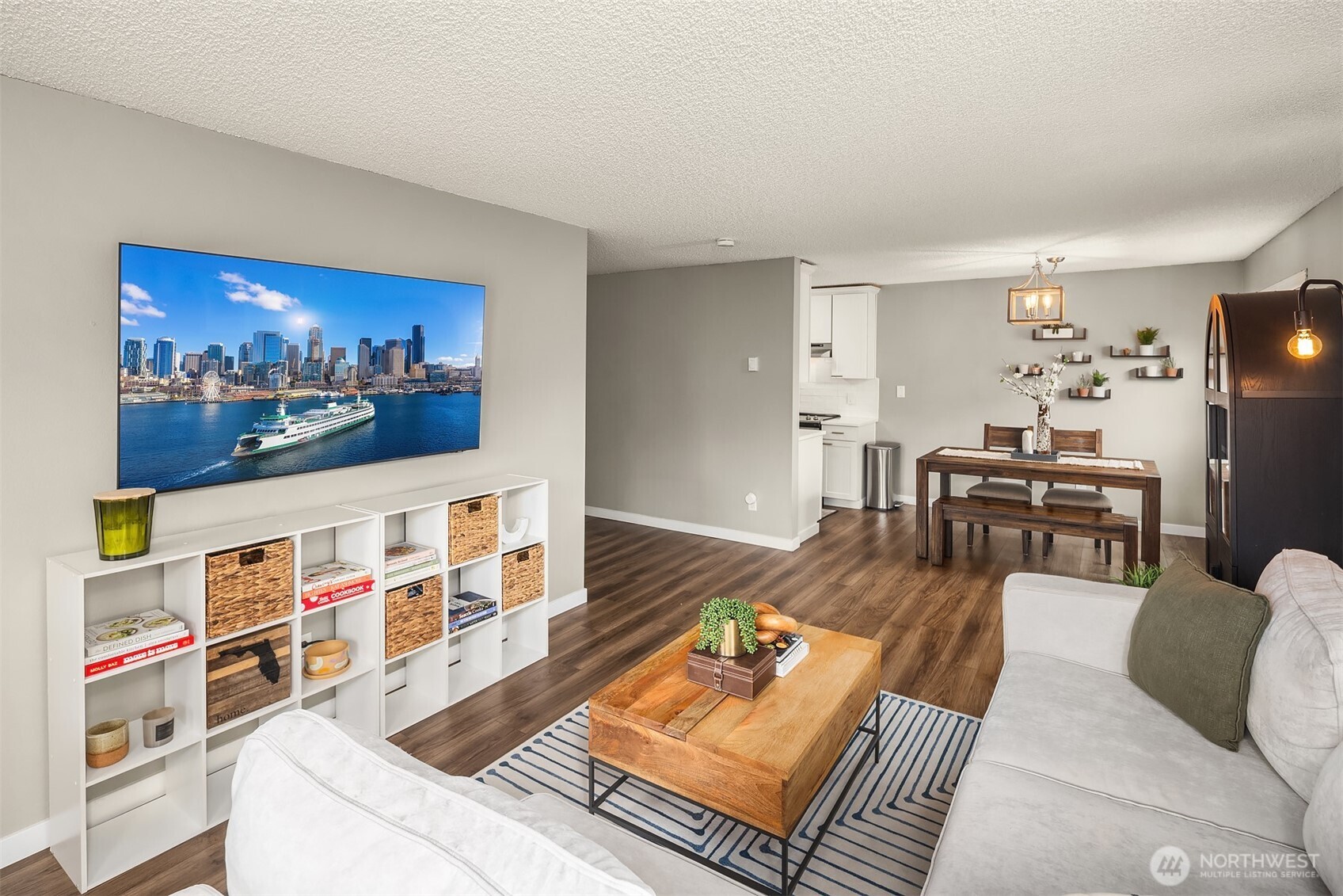 5501 11th Avenue NW #204, Seattle, WA 98107