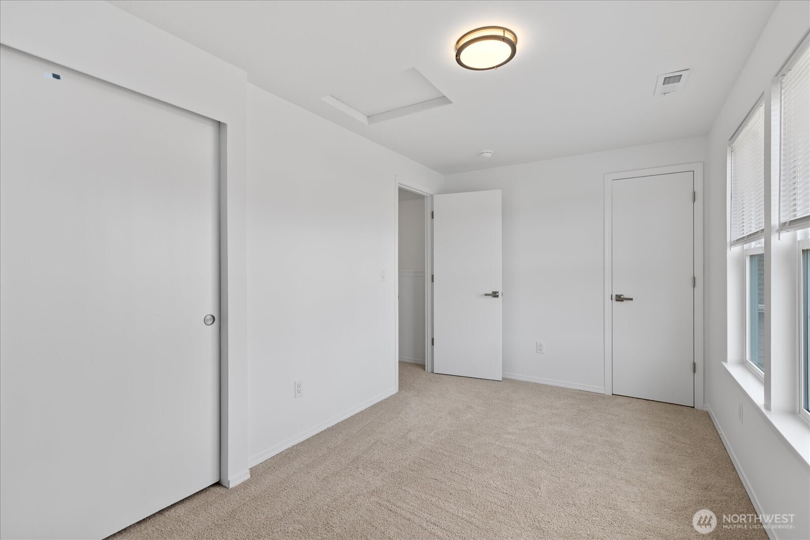 3311 Arbor Street , Mount Vernon, WA 98273