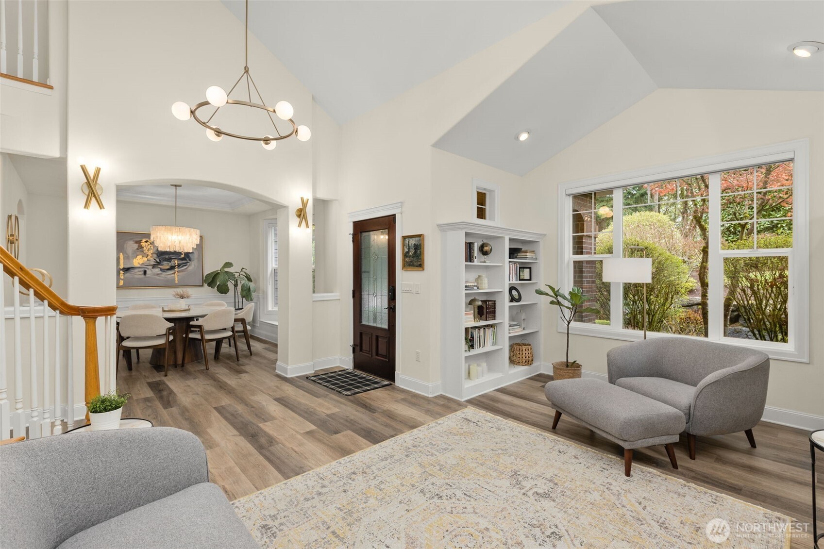 15820 104th Avenue NE, Bothell, WA 98011