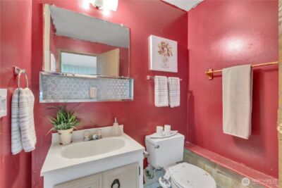 11305 SE 228th Place , Kent, WA 98031 - Photo 14