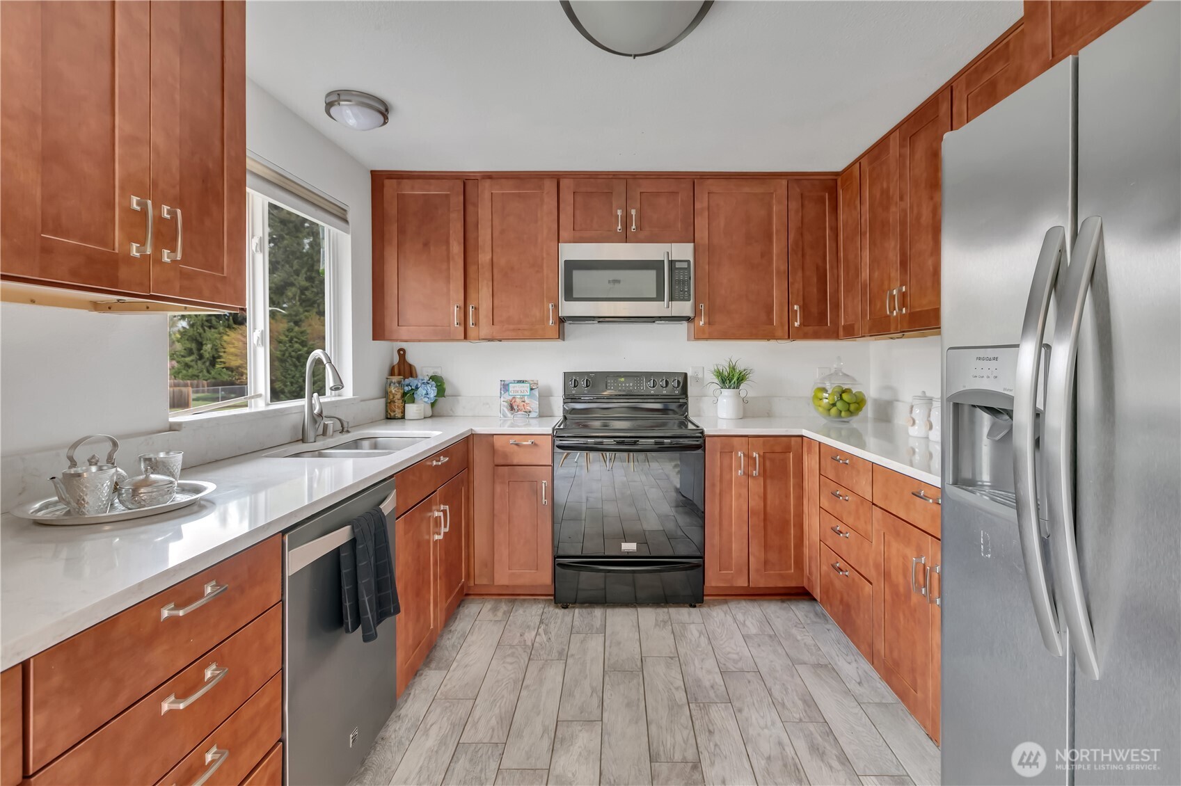 11305 SE 228th Place , Kent, WA 98031