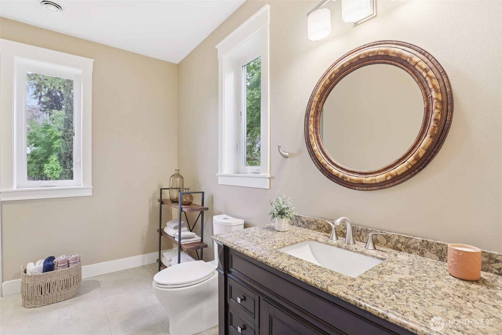 302 Phoenix Way , Vancouver, WA 98661