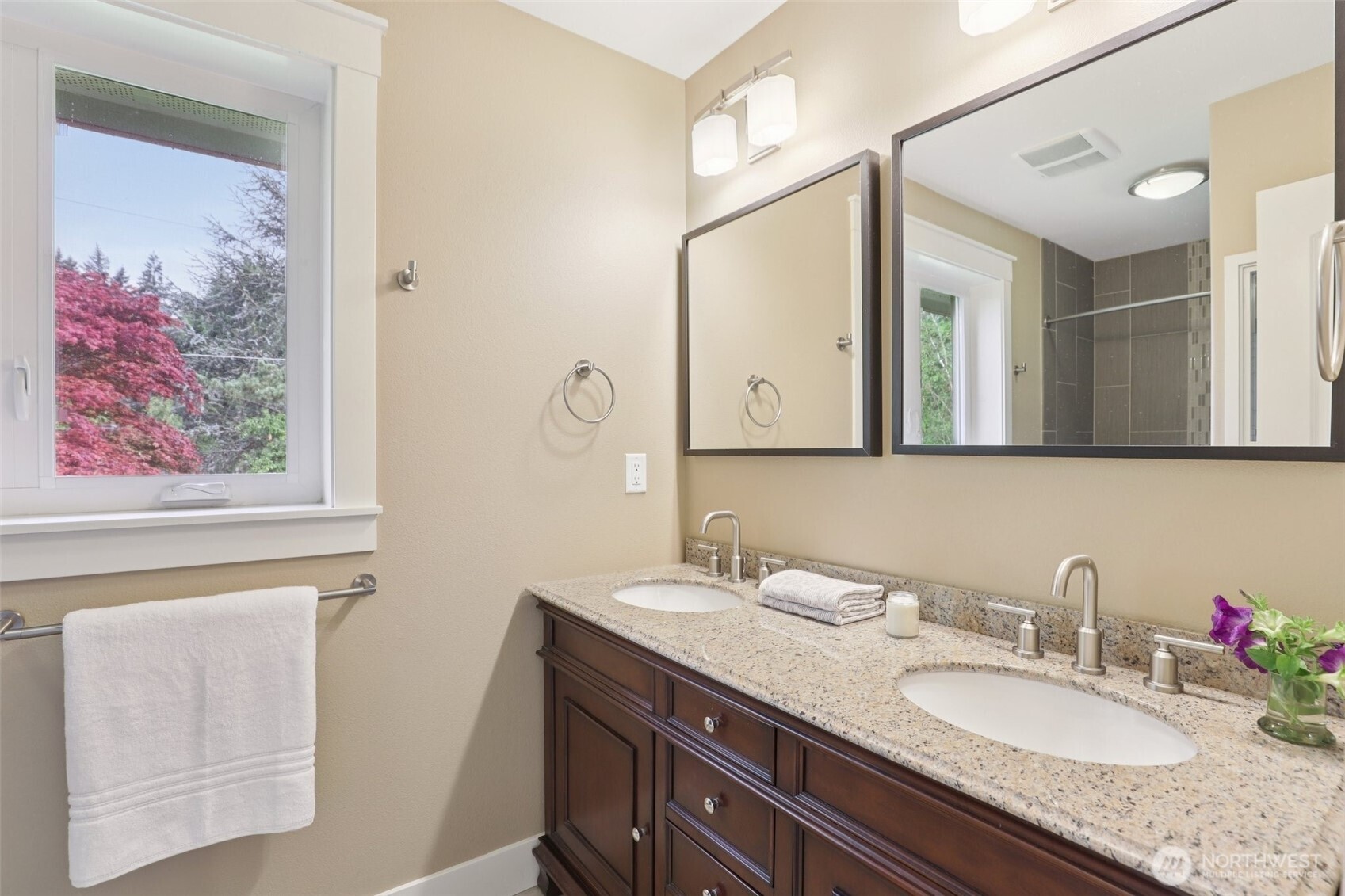 302 Phoenix Way , Vancouver, WA 98661