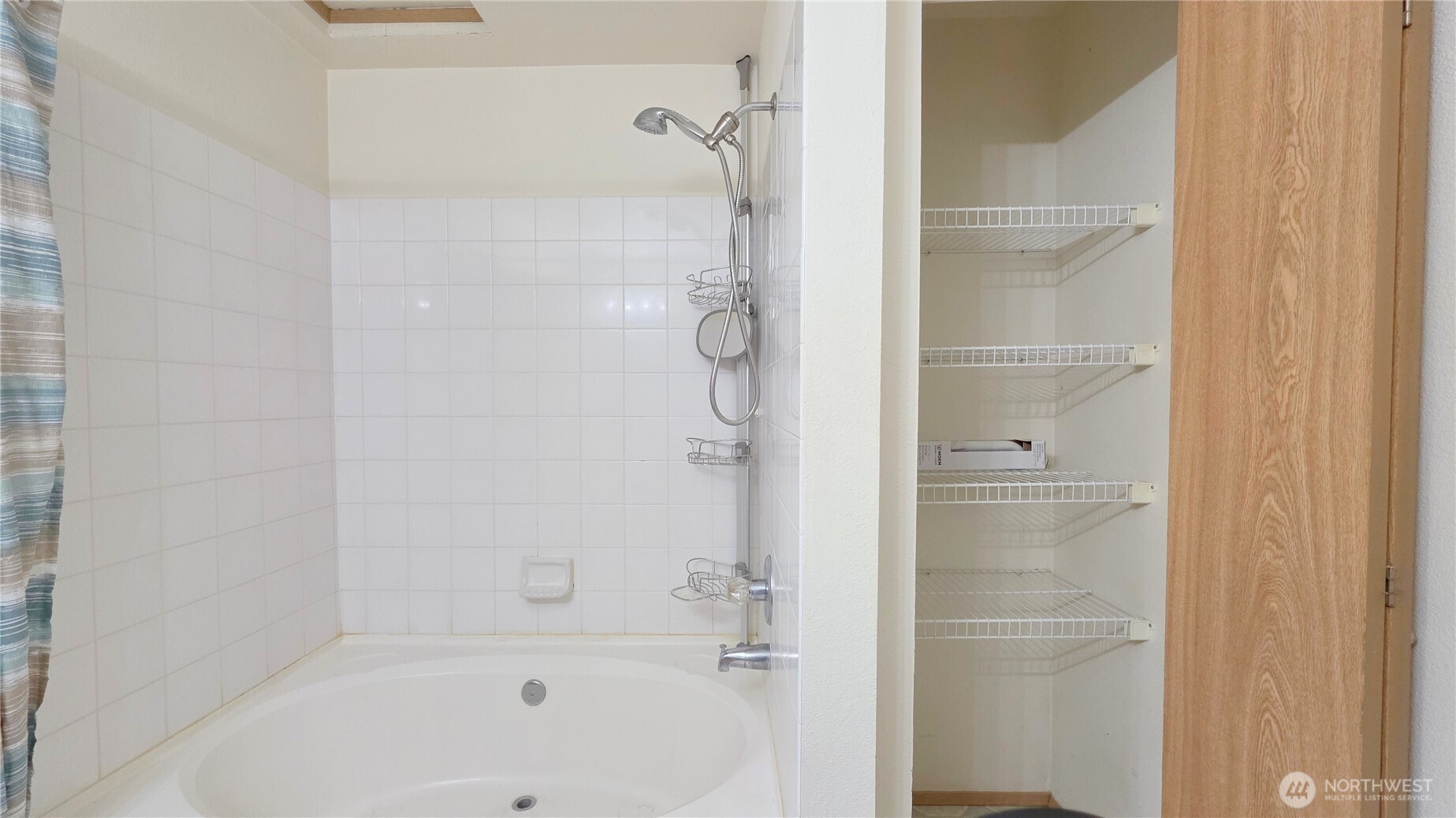 7821 51st Avenue Ct W, Lakewood, WA 98499-3175