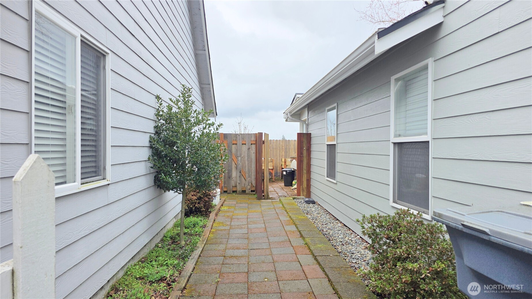 7821 51st Avenue Ct W, Lakewood, WA 98499-3175