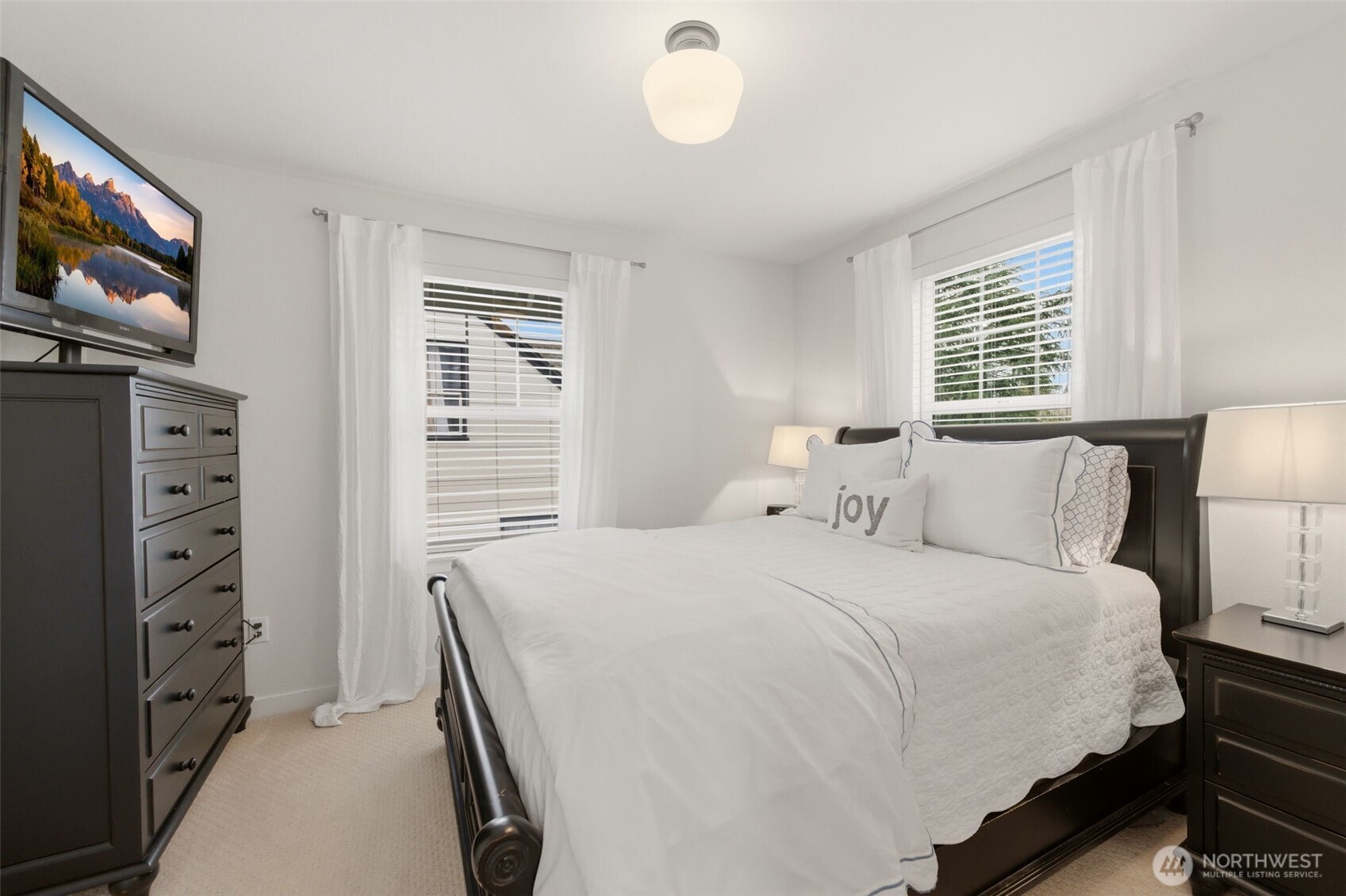 3419 N Huson Street , Tacoma, WA 98407