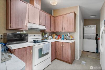 12422 26th Avenue E, Tacoma, WA 98445 - Photo 11